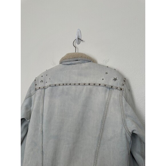 Levis Ex-Boyfriend Sherpa Lined Studded Stars Denim Trucker Jacket Women Medium - Picture 10 of 13